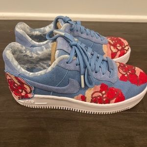 Nike Air Force 1 Upstep Floral Sequin